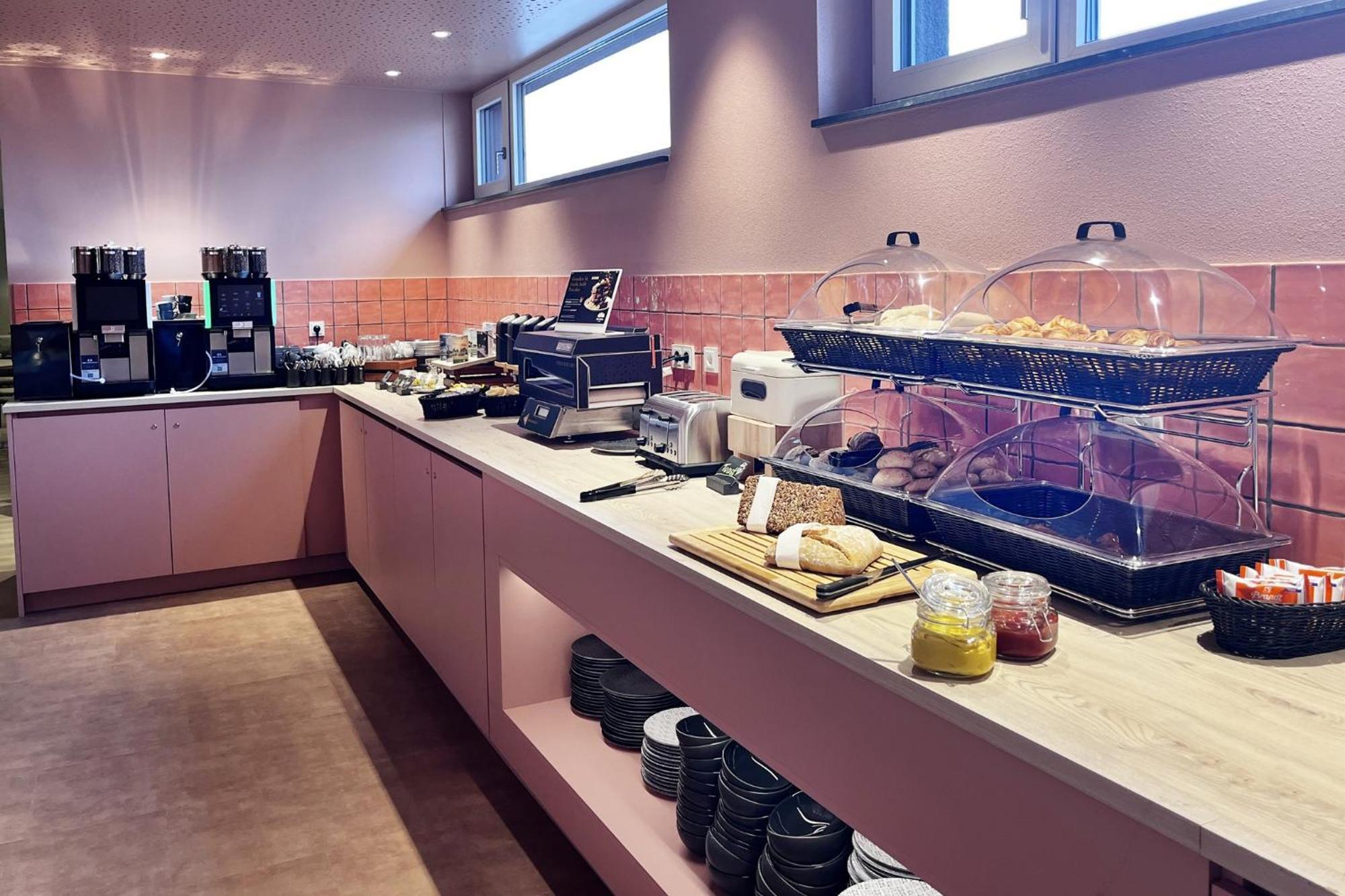 Hostel/monteurzimmer R21+ R23 Hotel *
